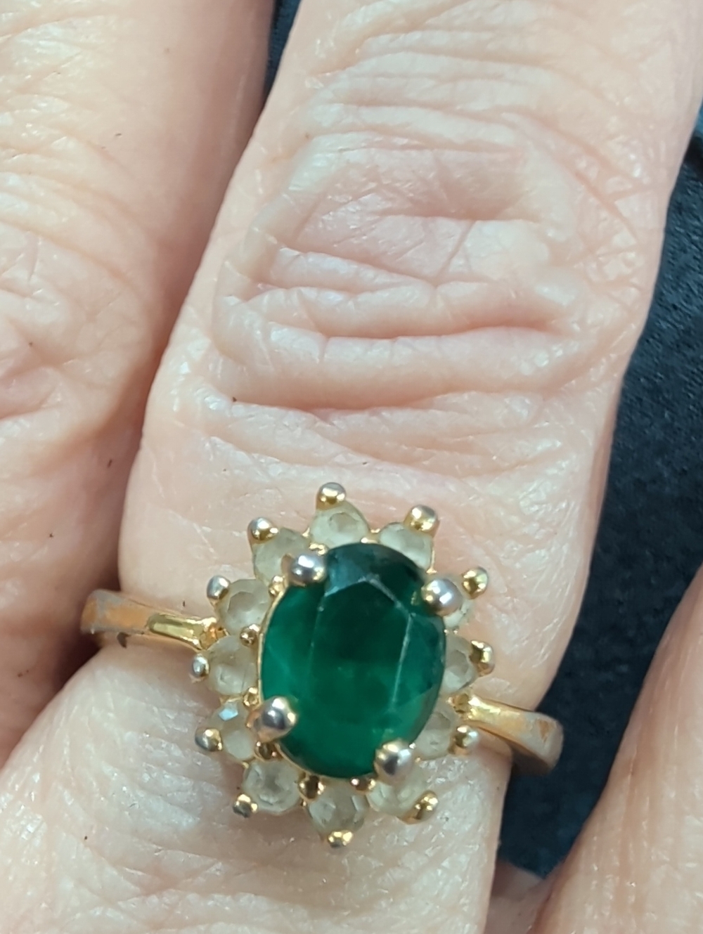 Unique Vintage Gold Tone Emerald Green Halo Ring